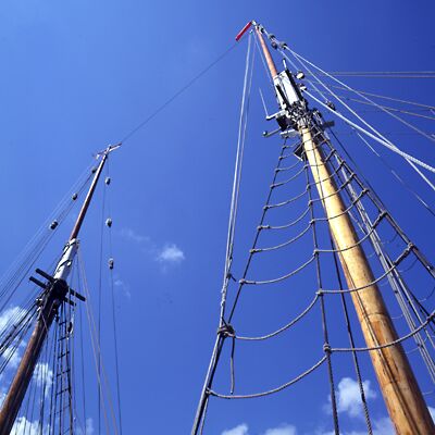 Camera: D:\Daten\Bilder\Roh-Scan\Schweden\Web\Schiff01.jpg<br>
400 x 400 - 27,6 KB